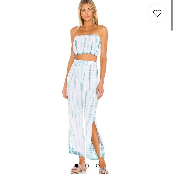 NEVER WORN: Revolve Heatwave Set S/M - Picture 2 of 3